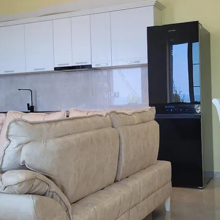 Haus Maximilian Sarandë