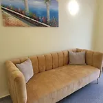 Haus Maximilian Apartamento *