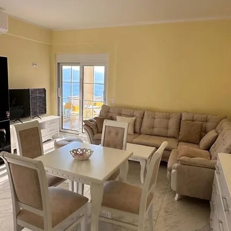 Haus Maximilian * Saranda