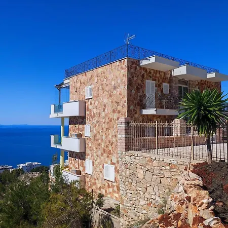 Haus Maximilian Daire *