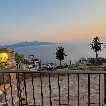 Apartament Haus Maximilian Saranda