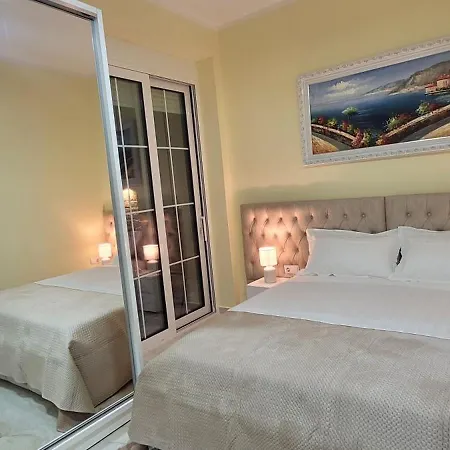 Apartament Haus Maximilian Saranda