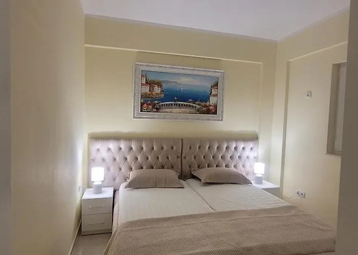 Haus Maximilian Sarandë